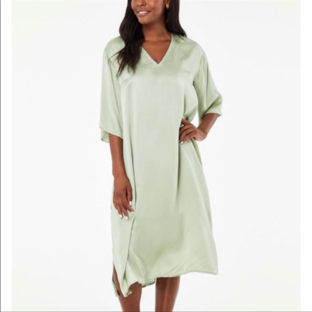 Roller Rabbit Raine Caftan NWT - Picture 3 of 5